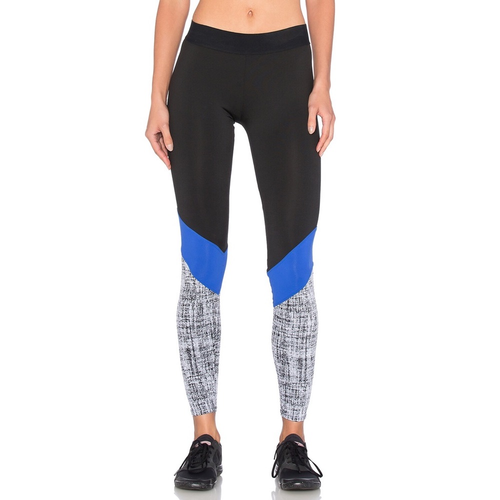 Heroine Sport color block cycling pants